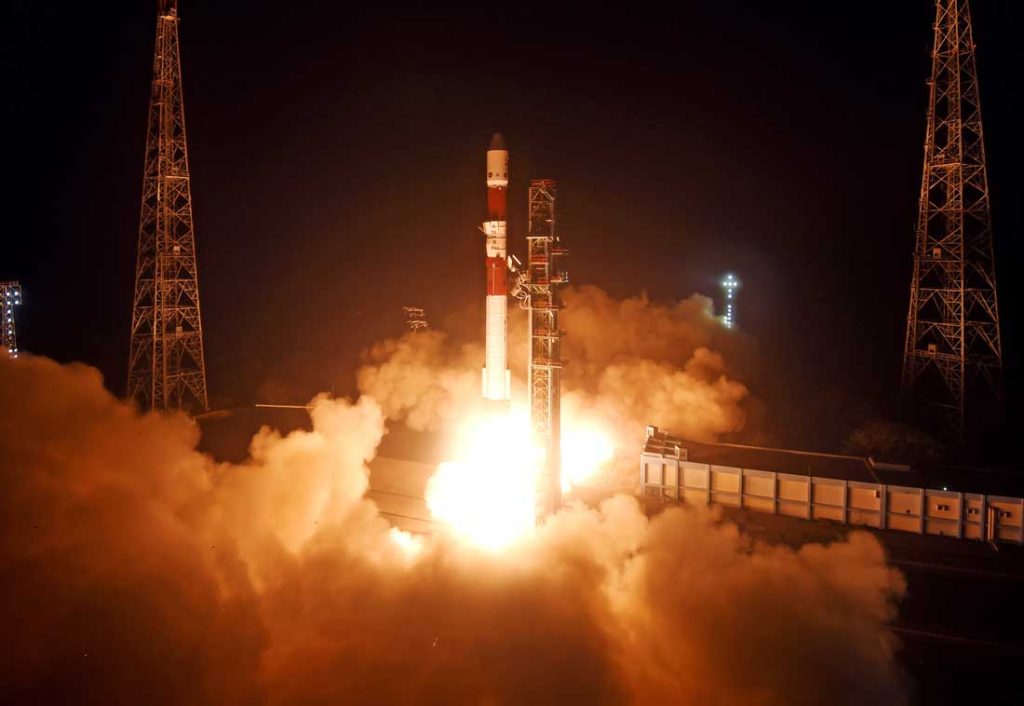 ISRO-PSLV-C60-carrying-SpaDeX-mission