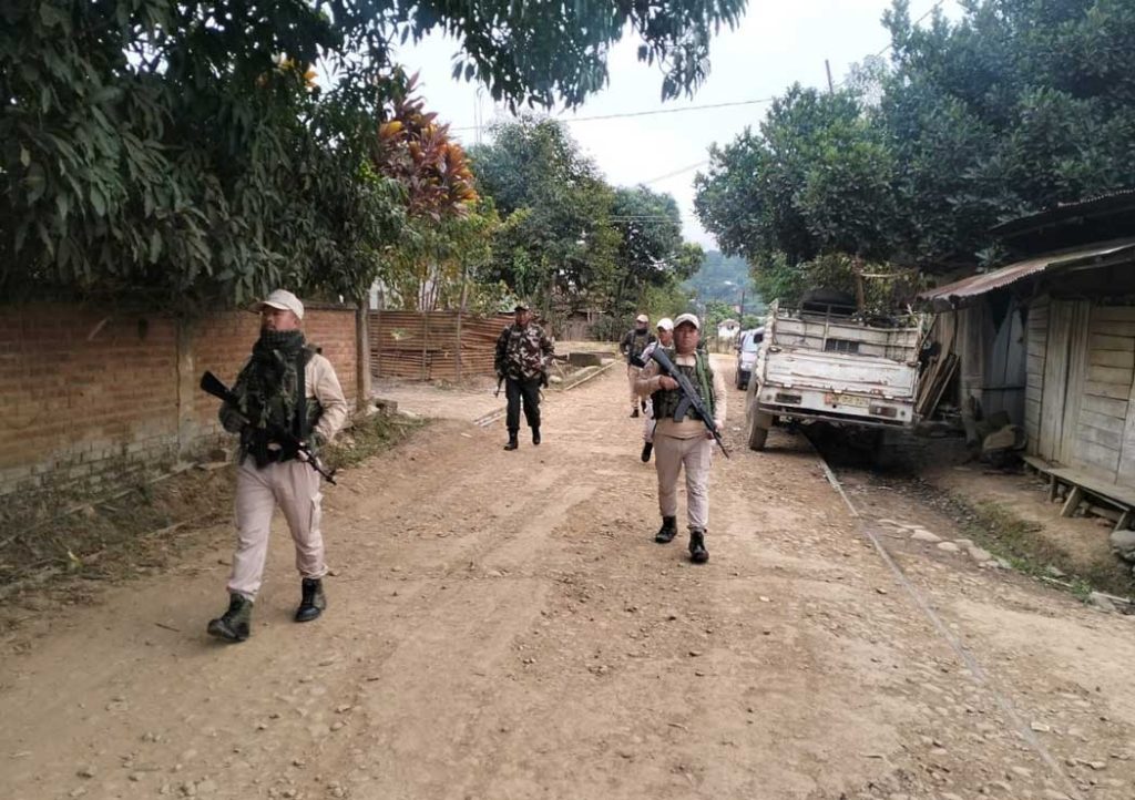 manipur-police-on-patrol